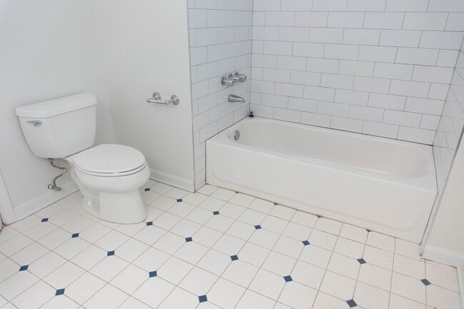 Building Photo - Charming Capitol Hill Home Near Lincoln Park – Modern Comfort Meets Historic Elegance