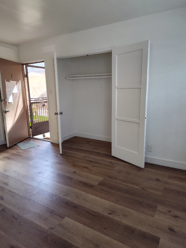 Building Photo - 5404 La Mirada Ave