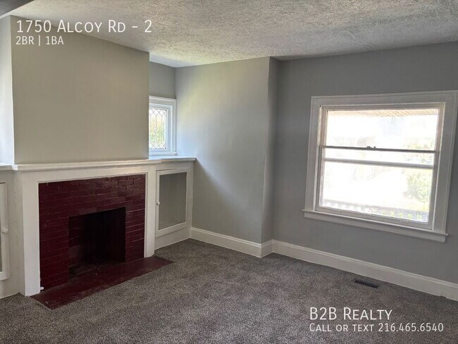 Building Photo - 1750 Alcoy Rd