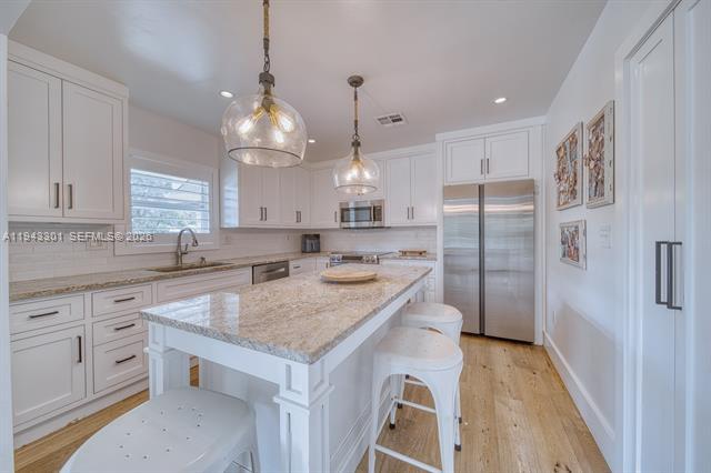 Building Photo - 7621 SW 65th Pl