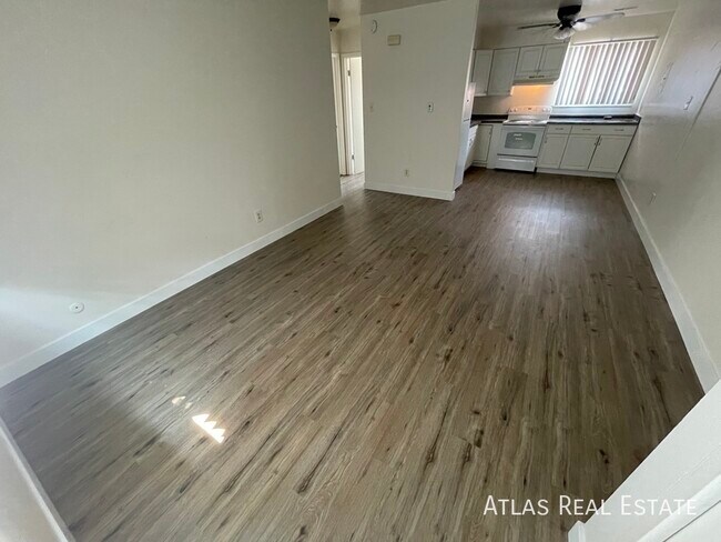 Building Photo - 1809 Eagle View Dr