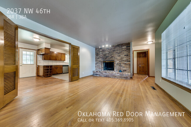 Building Photo - 2037 NW 46th-