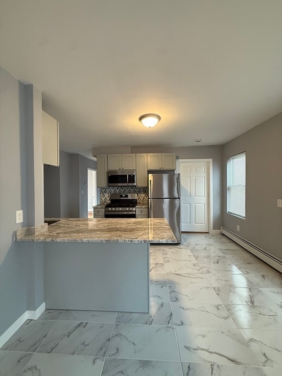 Building Photo - 69 Hollis St