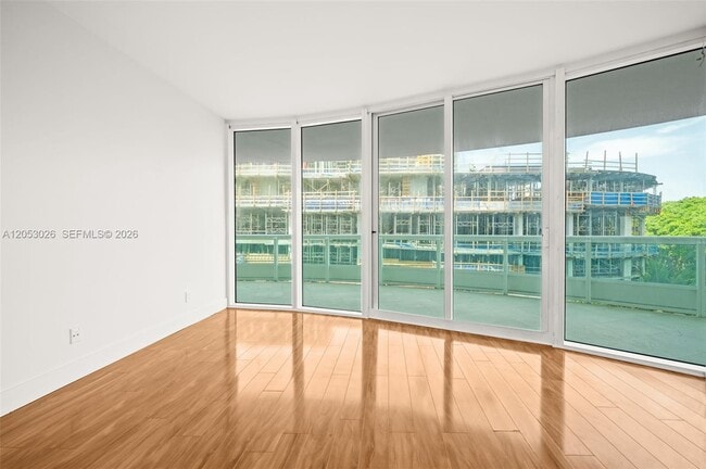 Building Photo - 1643 Brickell Ave