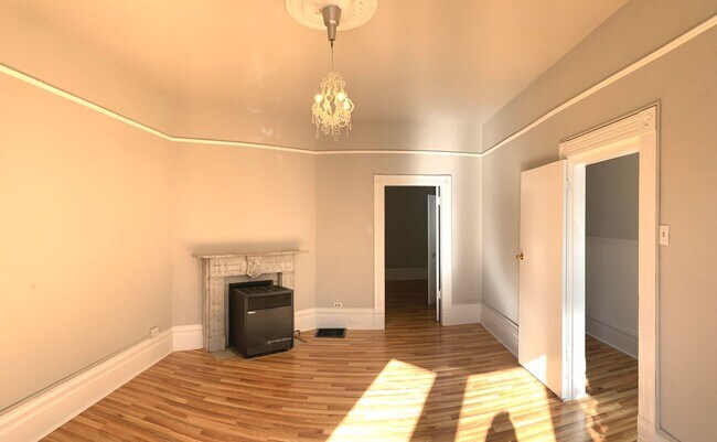 Building Photo - 2444-2446 Fulton