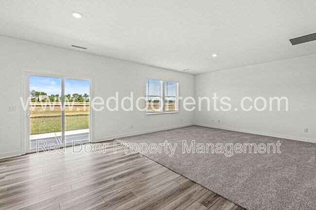 Building Photo - 2954 Grand Rdg Dr