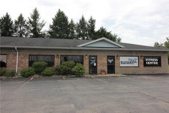 Building Photo - 1418 NY 104