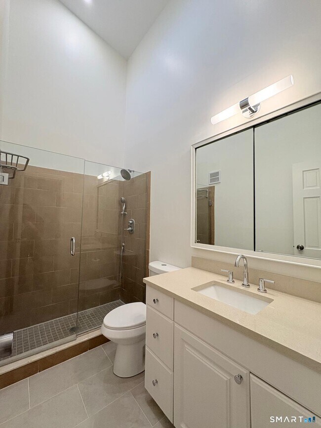 Building Photo - 9 Cook Close