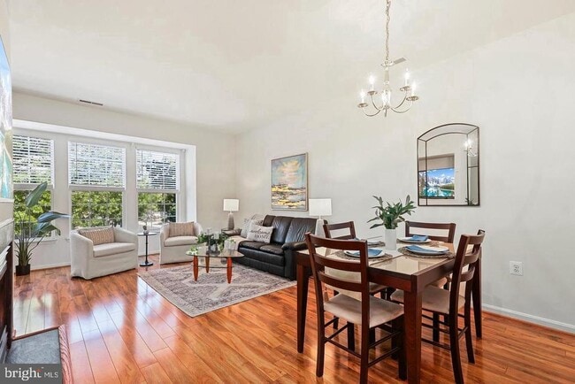 Building Photo - 23110 Blackthorn Square