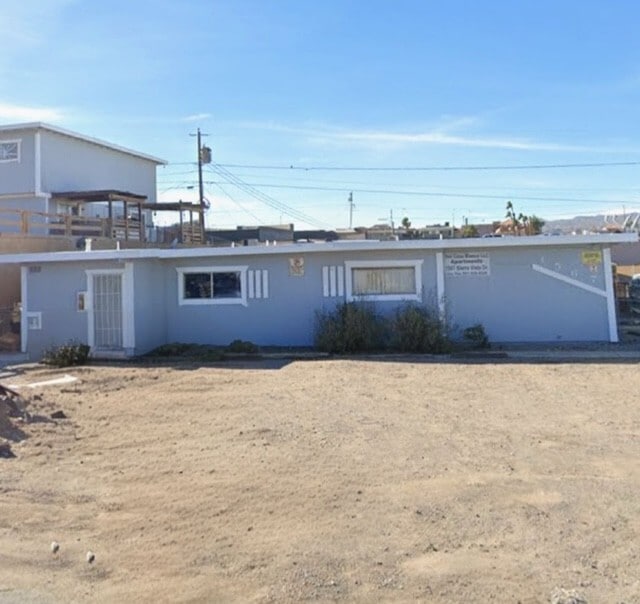 Primary Photo - 1567 Sierra Vista Dr