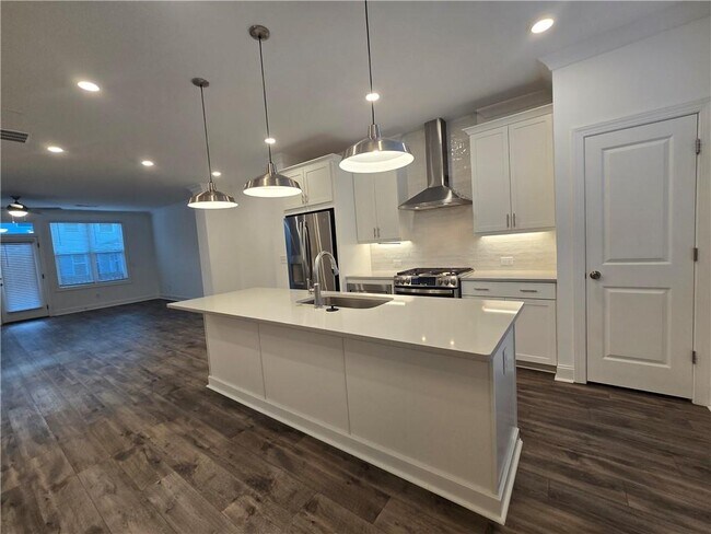 Building Photo - 1701 Wellborn Walk