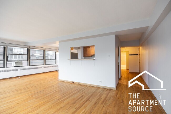 Building Photo - 4180 N Marine Dr