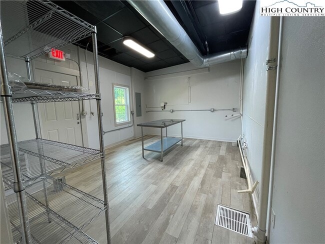 Building Photo - 15 E 2nd St