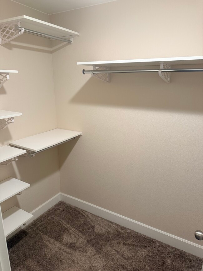 Building Photo - 5908 Wheatberry Dr