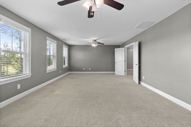 Building Photo - 4 Bedroom in Mimosa Bay with BONUS and BOAT ACCESS!