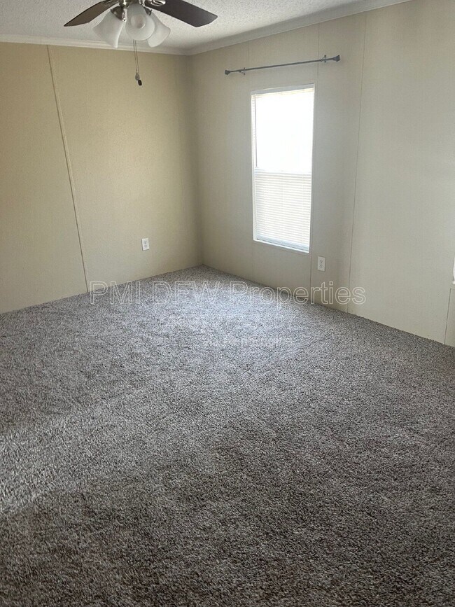 Building Photo - 5290 Co Rd 3229