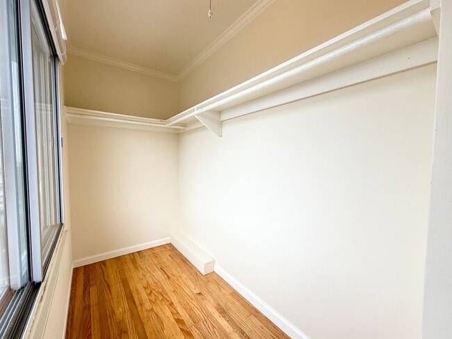 Building Photo - Renovated Single-Family Home in Pacifica!