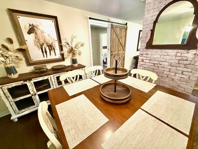 Building Photo - 4412 Wesley Rd