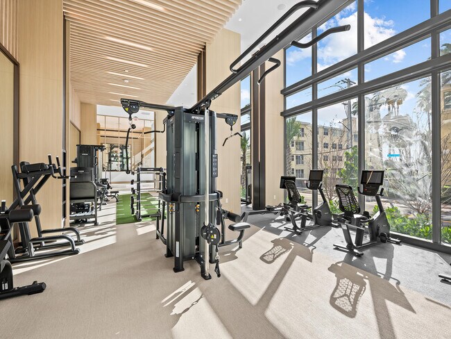 Building Photo - 151 N Seabreeze Blvd