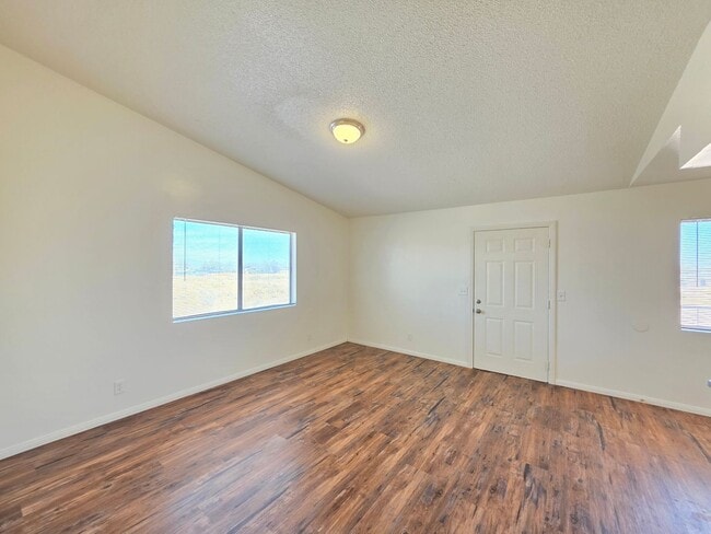 Building Photo - 8342 Columbine Ave