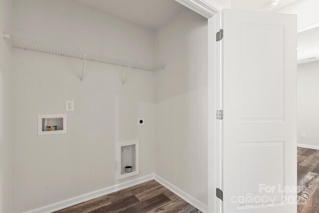 Building Photo - 117 Dogwood Vlg Trl