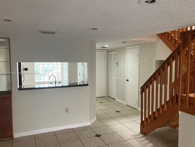 Building Photo - 13036 SW 88th Terrace N