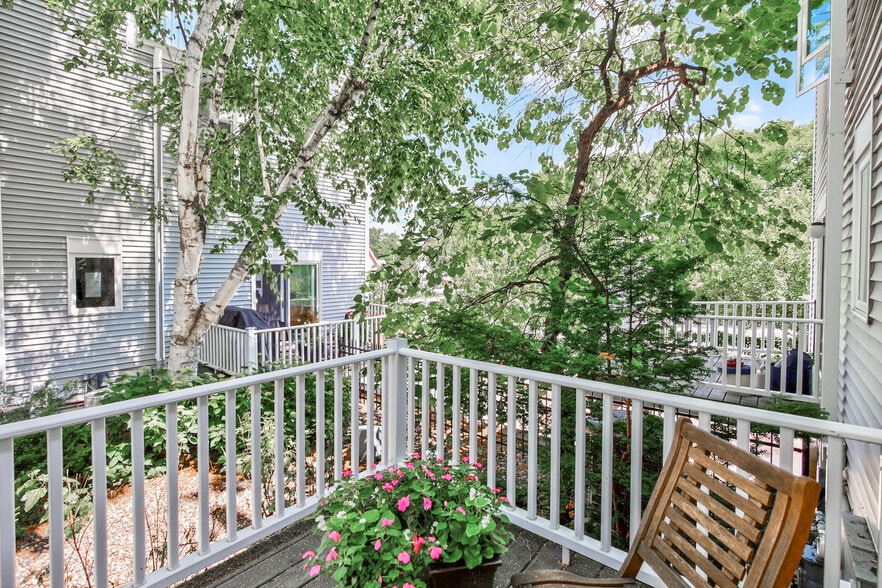 Deck off Kitchen - 220 2nd St NE