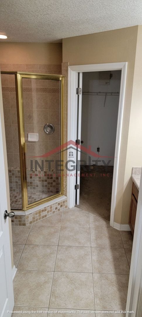 Building Photo - 3 bed/2.5 bath in Brighton Park