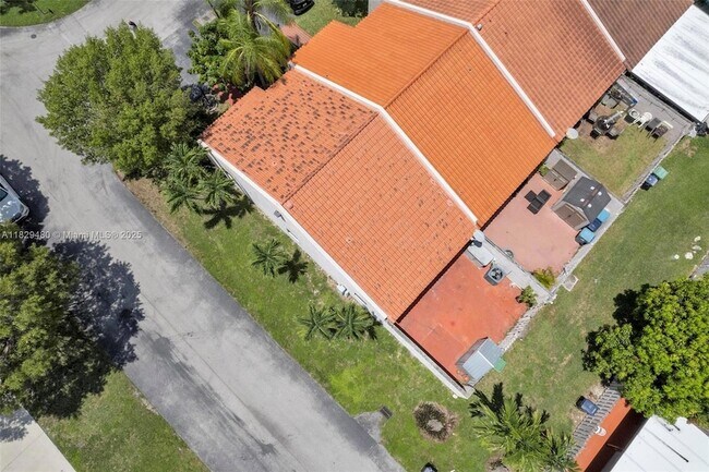 Building Photo - 14711 SW 61st Terrace