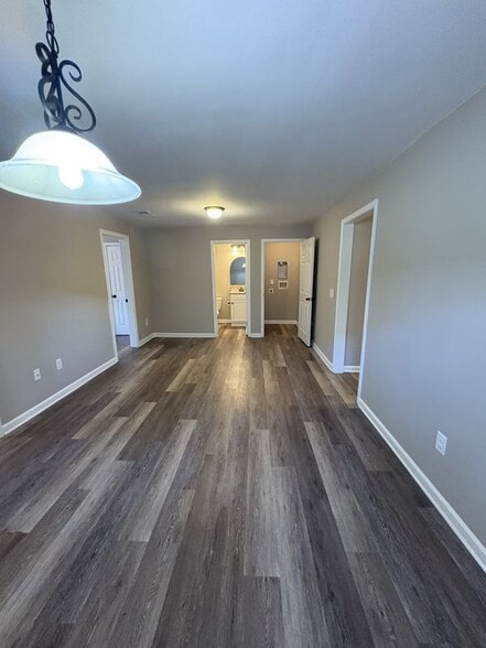 Building Photo - 403 Westchester Blvd NW