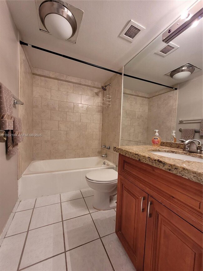 Building Photo - 1985 S Ocean Dr