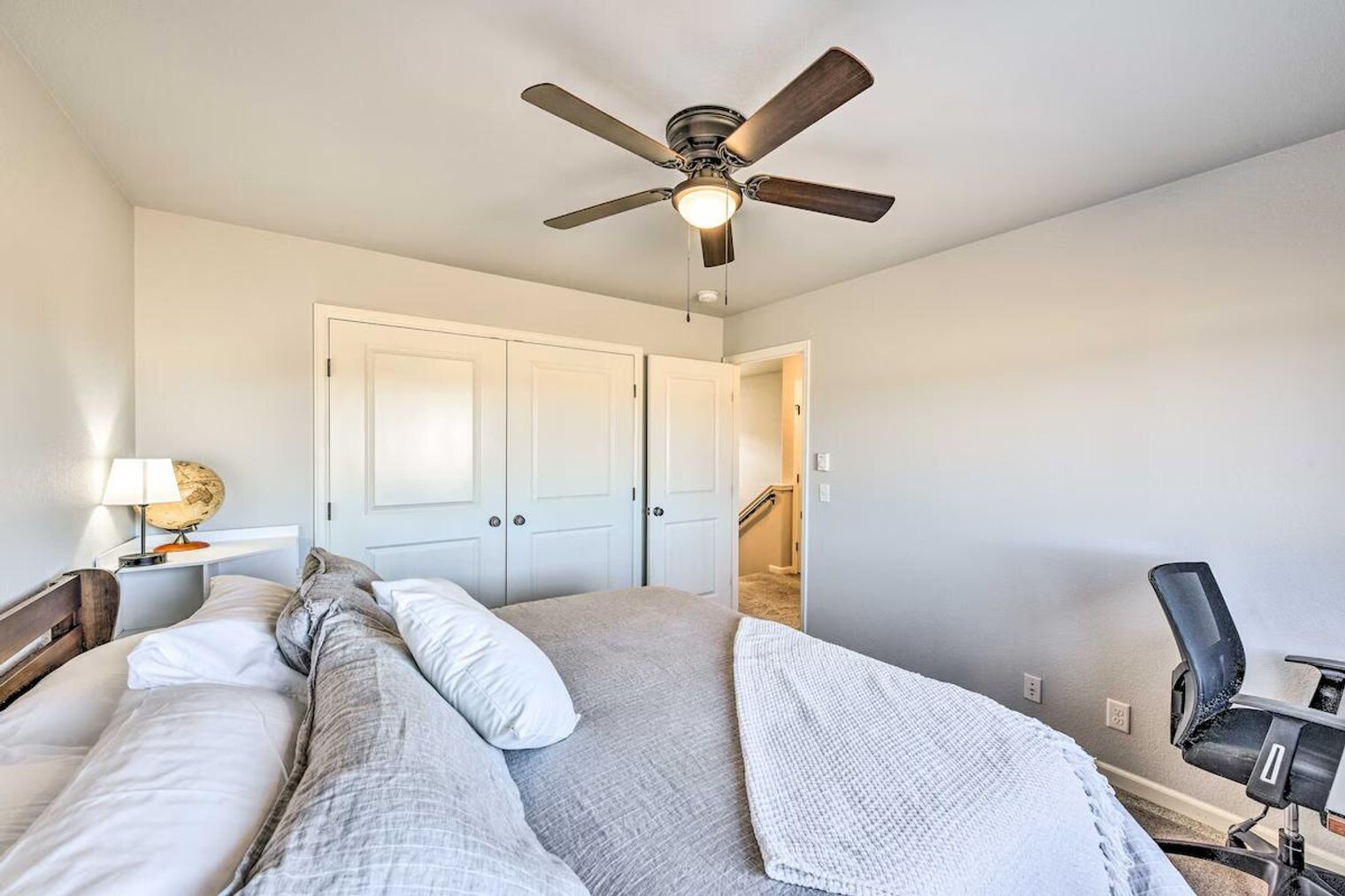 Building Photo - 10481 Table Rock Ct