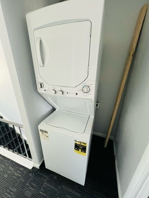 Building Photo - 437 N 32nd St