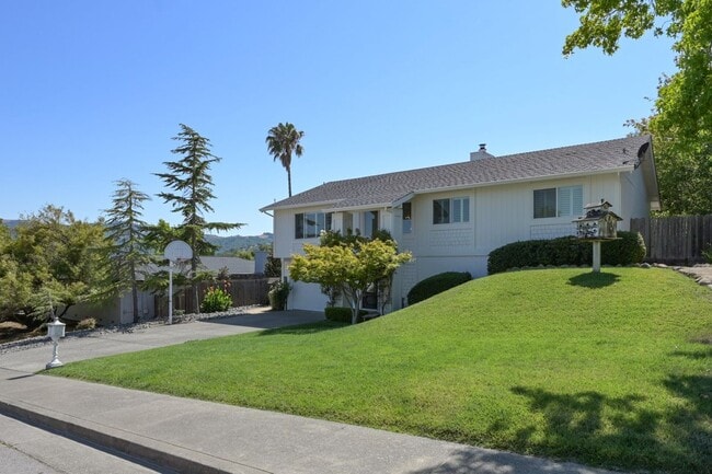 Primary Photo - 5 Santa Victoria Ct