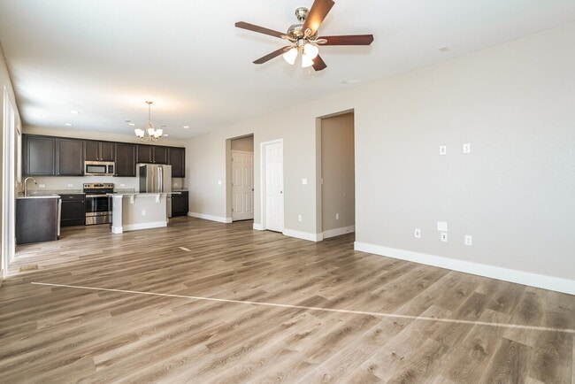 Building Photo - 7330 S Old Hammer Way