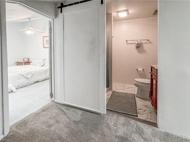 Building Photo - WATERFRONT 5 BEDROOM/4 BATH IN VIRGINIA BEACH! READY FOR RENT!!