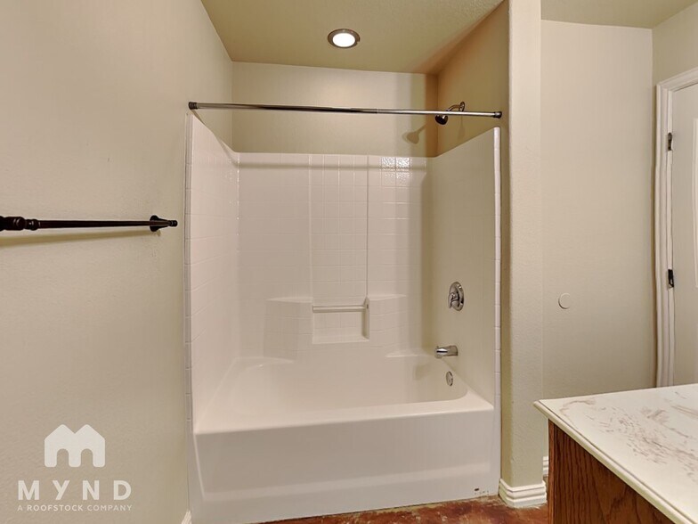 Building Photo - 106 Jolin Ln