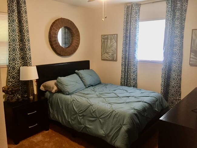 Building Photo - TURN KEY FULLY FURNISHED RENTAL