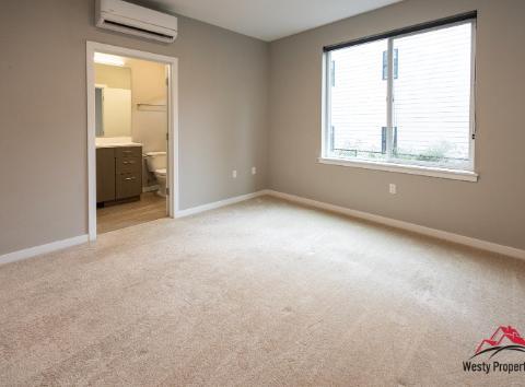 Building Photo - 110 N Blandena St