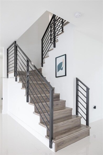 Building Photo - 1841 SW 145th Ave