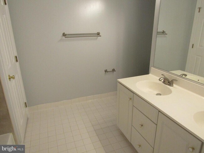 Building Photo - 6310 Gun Cap Ct