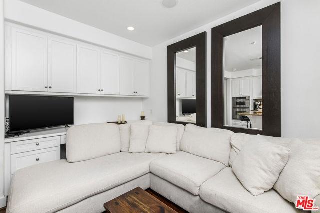 Building Photo - 6021 Dawn Crk