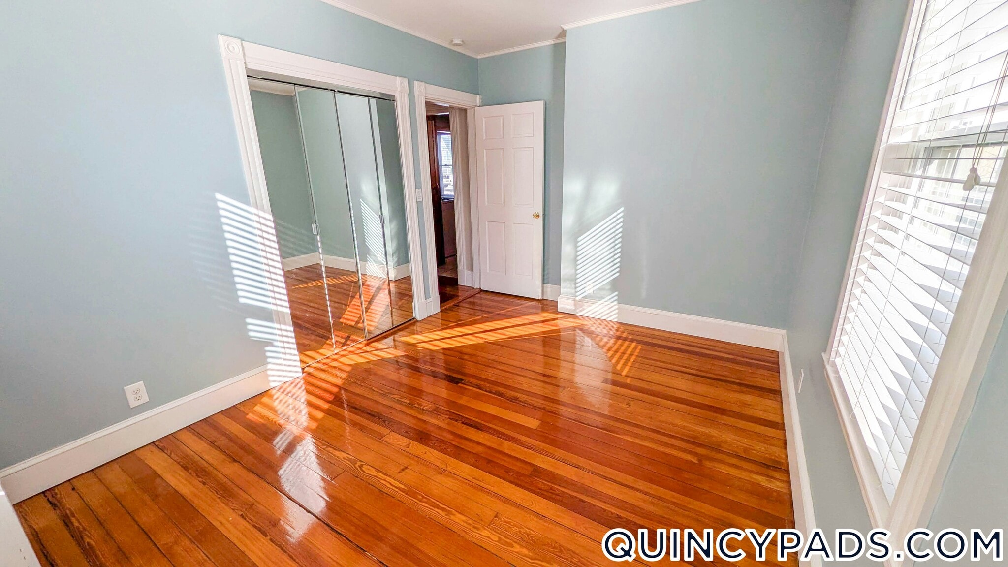 Building Photo - 37 Glover Ave