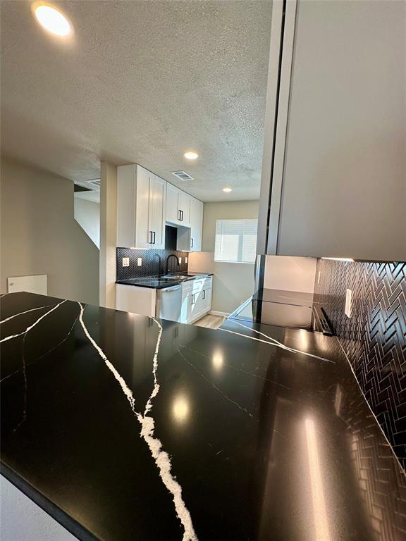 Building Photo - 202 Dahlberg Blvd