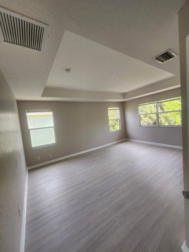 Building Photo - 6541 Adriatic Way