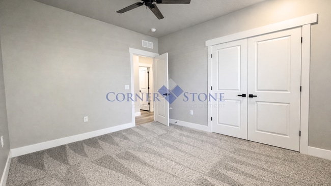 Building Photo - Brand New Duplex in Meridian!