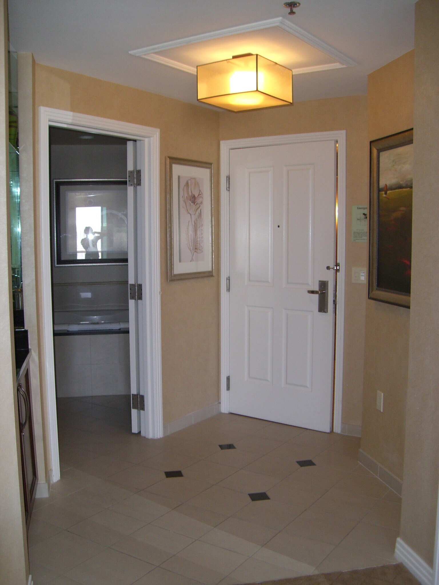 Entry - 145 Harmon E Ave