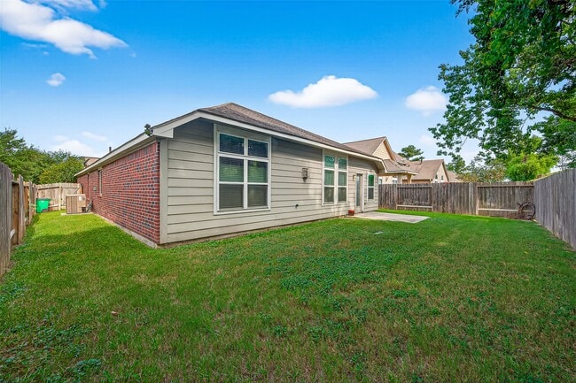 Building Photo - 17914 Logans Pine Dr