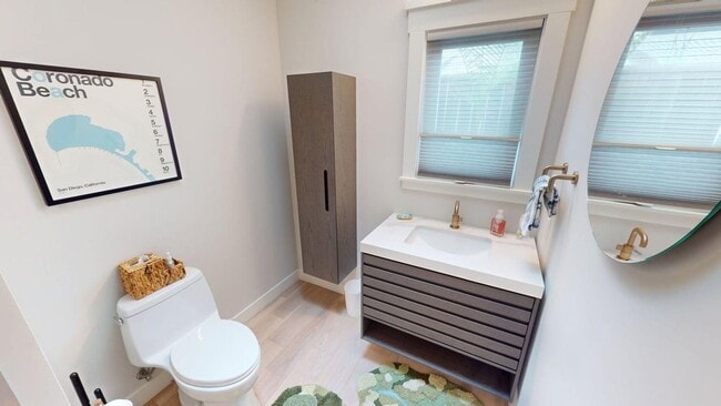 Building Photo - Beautifully Designed Country Club Home Offered July and August 2026