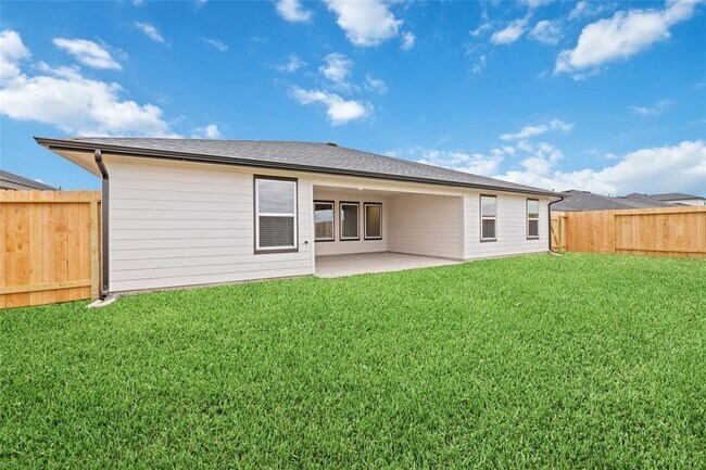Building Photo - 7207 Sunbreeze Ln